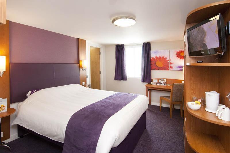 Premier Inn Premier Inn Wrexham North المظهر الخارجي الصورة